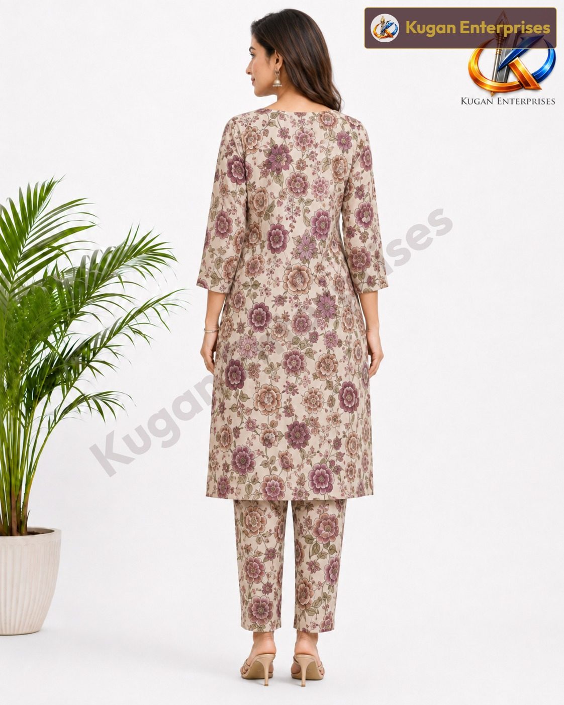 Cream Floral Embroidered Kurta & Matching Pant Set for Women