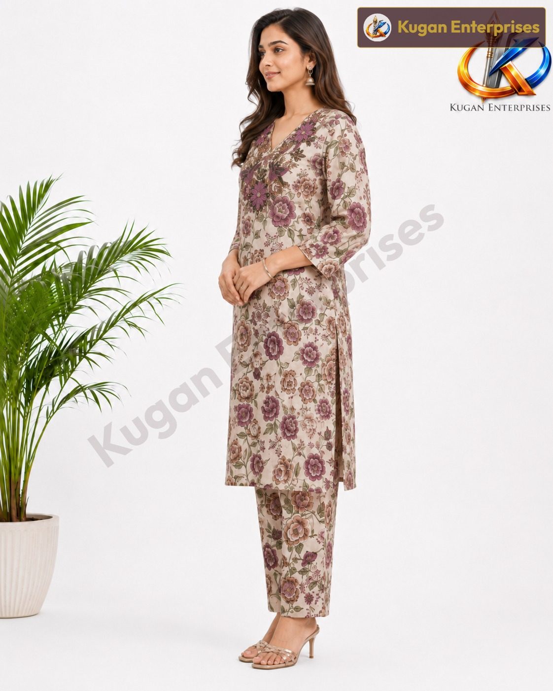 Cream Floral Embroidered Kurta & Matching Pant Set for Women